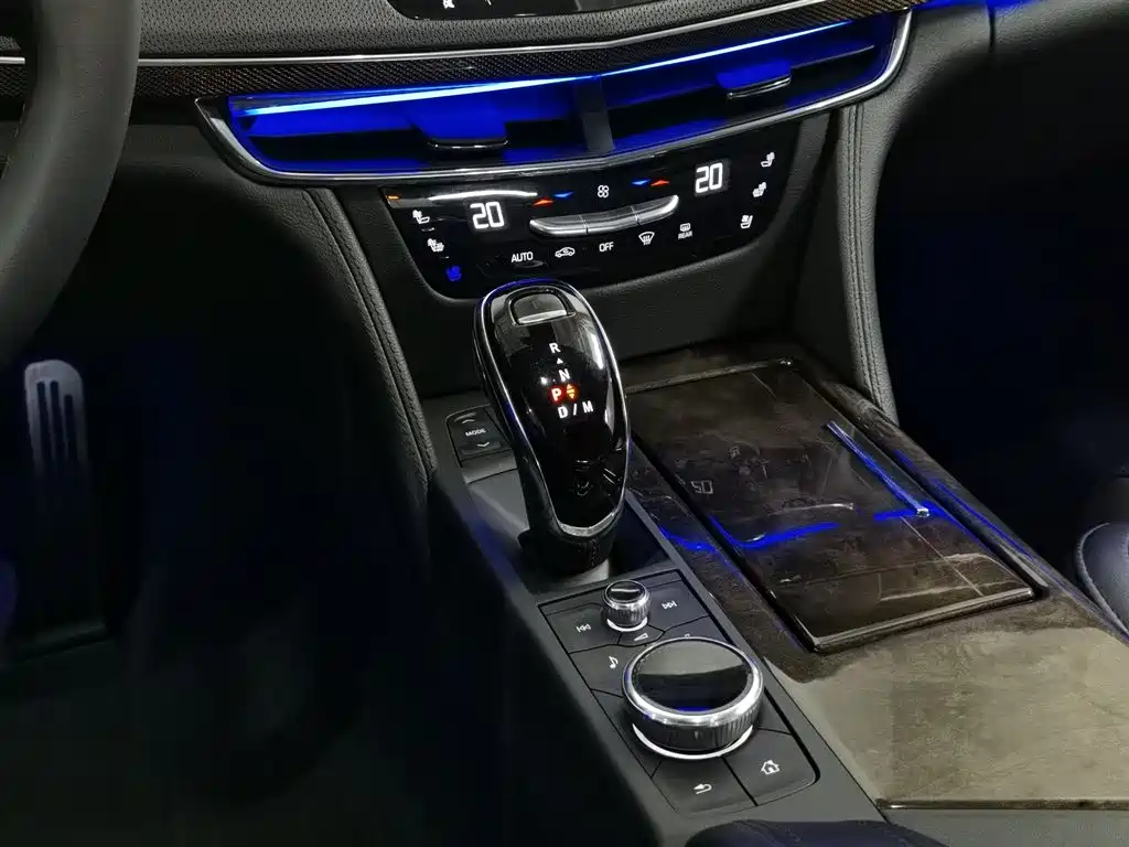 Cadillac CT6 28 T Luxury