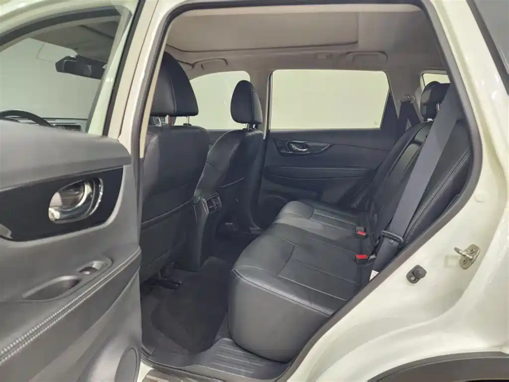 Soul 1.6 L AT Premium