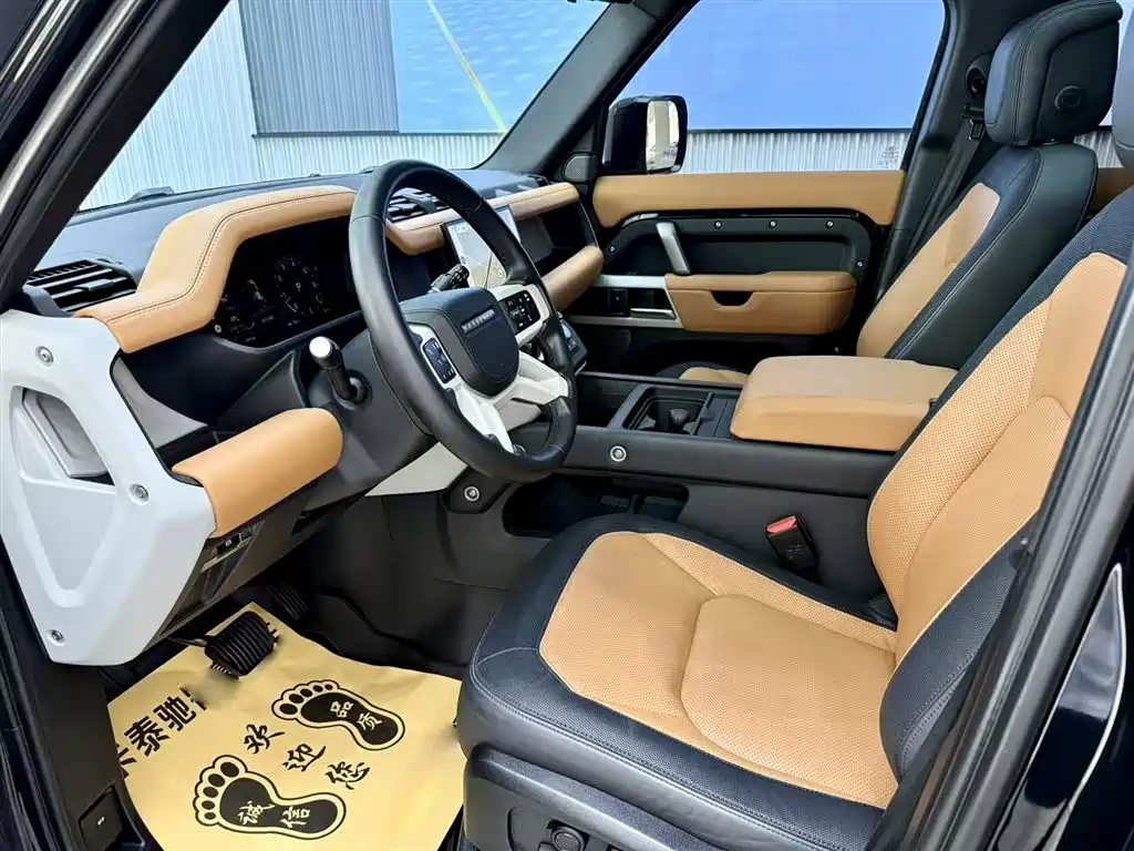 Land Rover Defender 110 3.0 T P400 X-DYNAMIC HSE