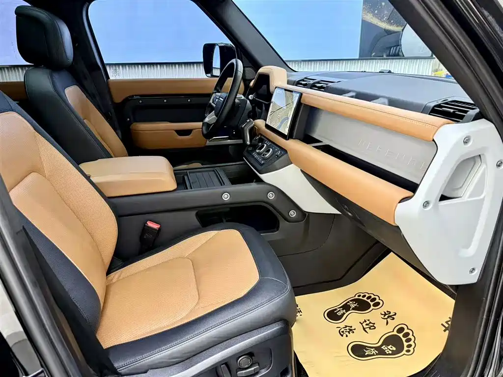 Land Rover Defender 110 3.0 T P400 X-DYNAMIC HSE