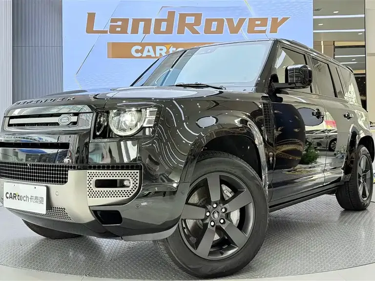 Land Rover Defender 110 3.0 T P400 X-DYNAMIC HSE
