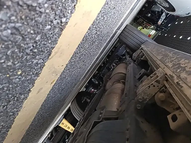 Tank 500 3.0 T Sport Realm 5-seat