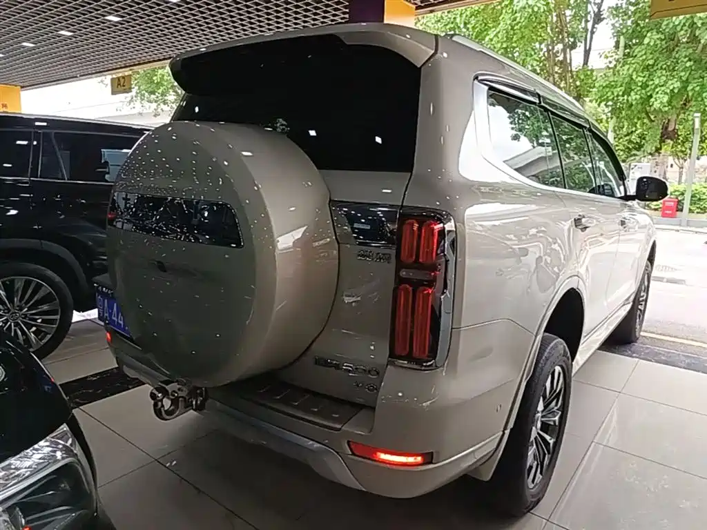 Tank 500 3.0 T Sport Realm 5-seat