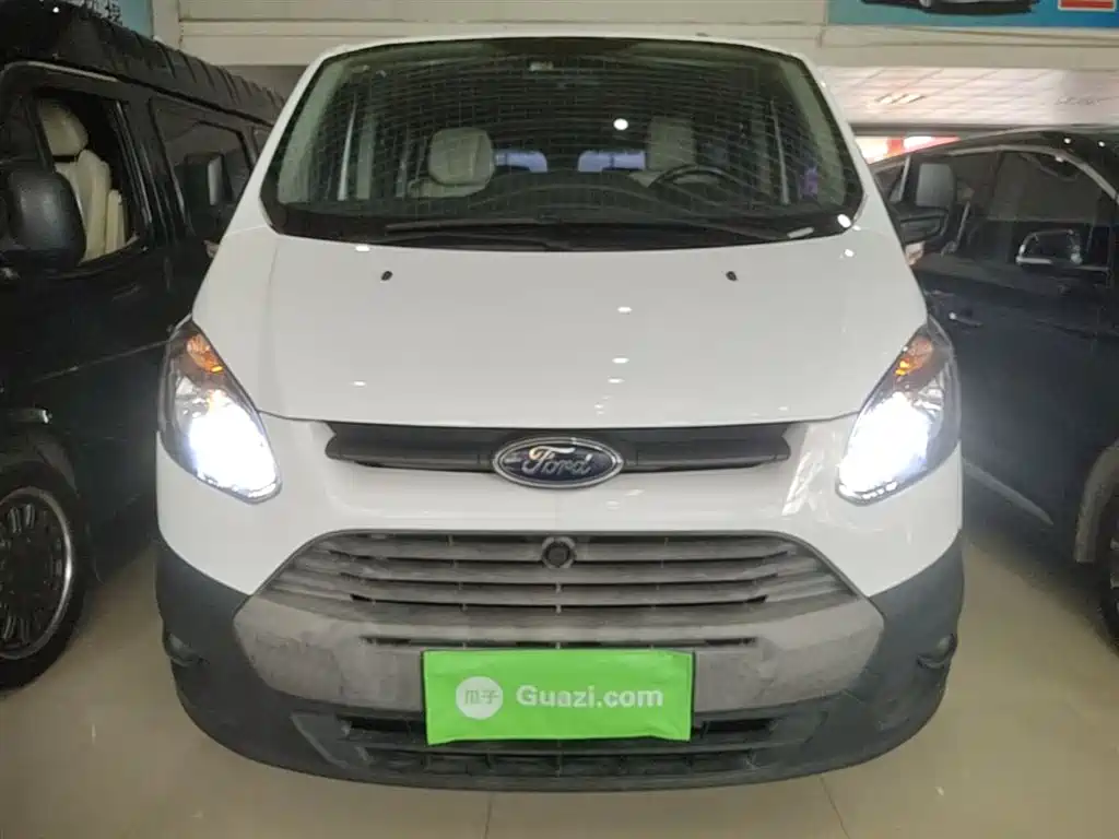 Transit 2.0 T Gasoline Auto Multi-purpose Commercial SWB Low Roof 6-seat CN-VI
