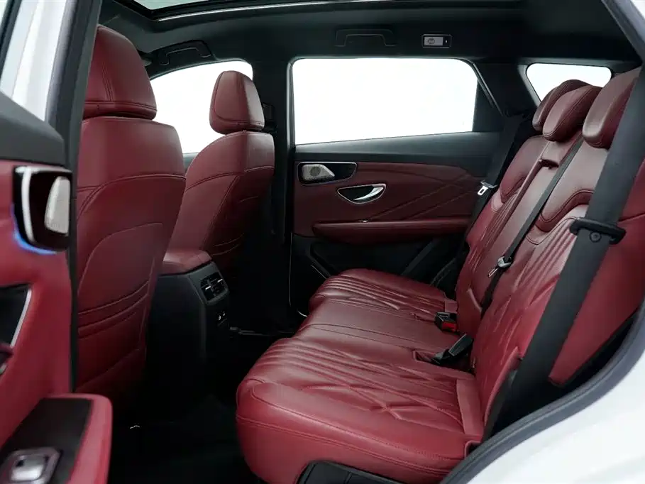 Jetour X70 PLUS 1.5 T Flagship 5-seat