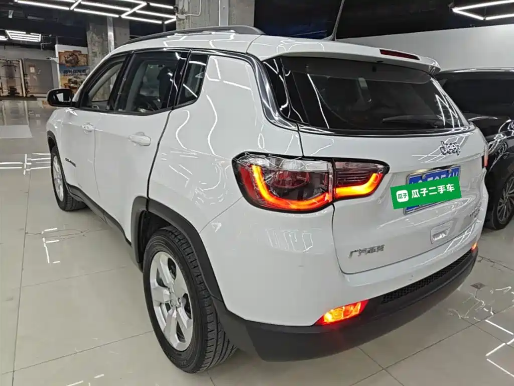 Compass 200 T Auto Home Enjoyment