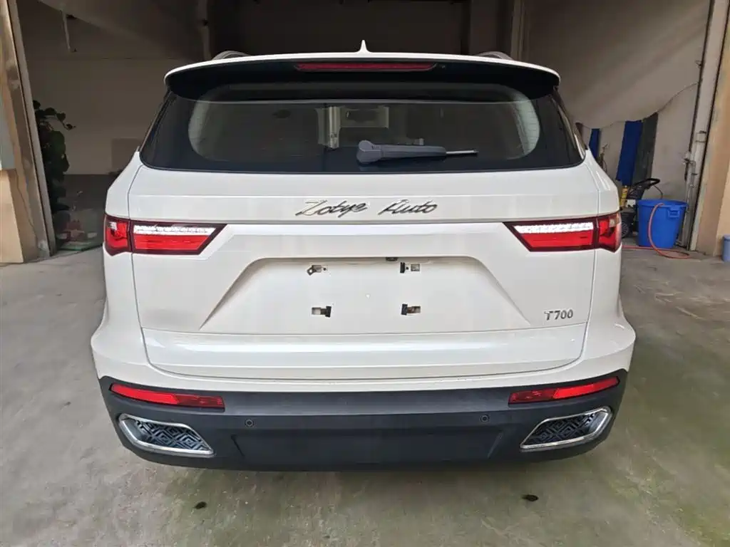 Zotye T700 1.8 T DCT Distinguished