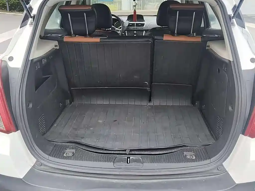 Encore 1.4 T Auto 2 WD Urban Elite
