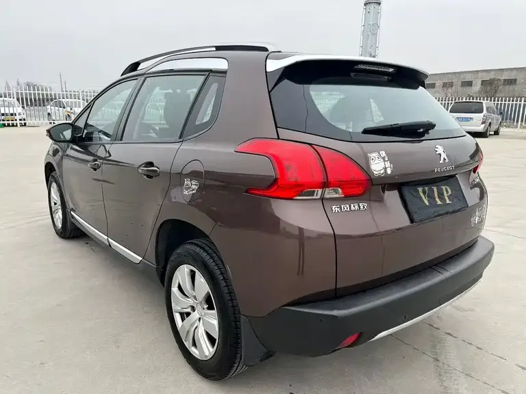 Peugeot 2008 2014 1.6 L Auto Fashion
