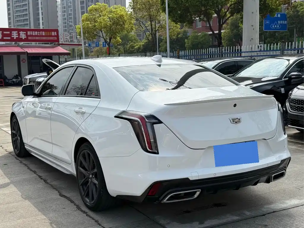 Cadillac CT4 28 T Elite