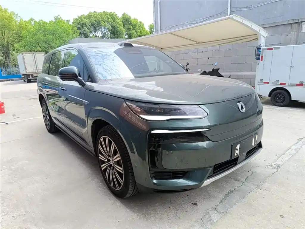 Denza N9 Flagship
