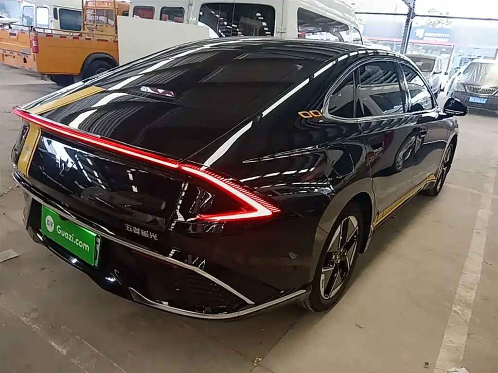 Wuling Starlight 150 Advanced