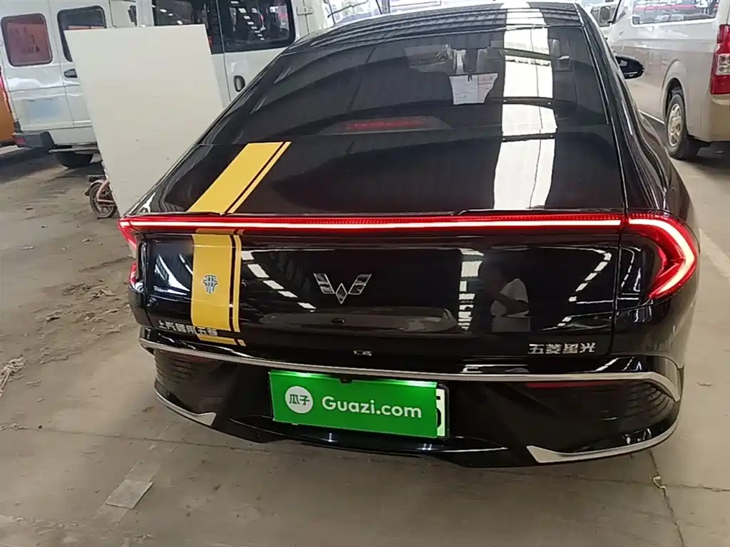 Wuling Starlight 150 Advanced