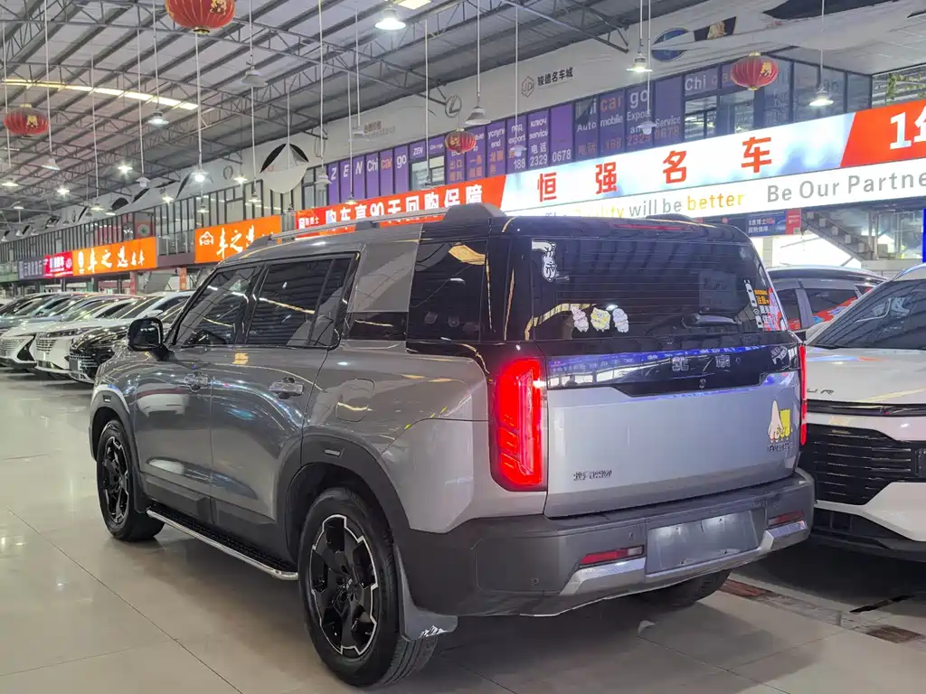BAIC BJ30 1.5 T Magic Core Electric Drive Advanced