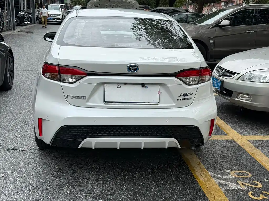 Levin Dual Engine 1.8 H E-CVT Sport