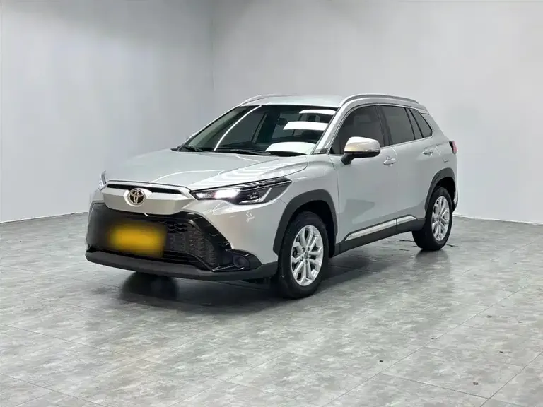 Toyota Frontlander 2.0 L CVT Elite
