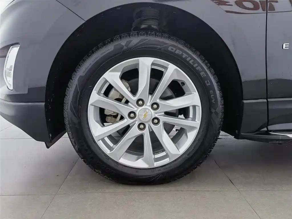 Equinox 550 T Auto 4 WD Cross