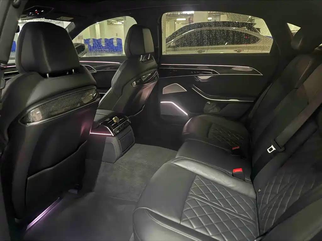 Audi S8 S8 L 4.0 TFSI quattro