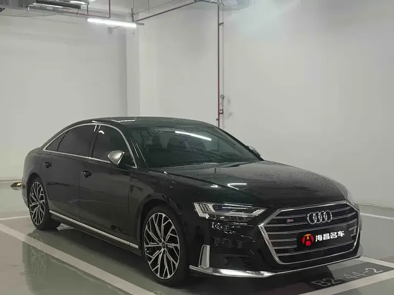 Audi S8 S8 L 4.0 TFSI quattro