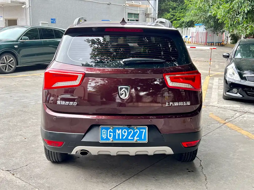 Baojun 560 1.8 L Manual Luxury