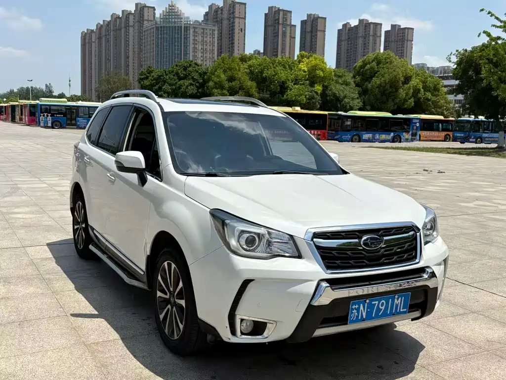 Forester 2.0 i Fashion Navigation