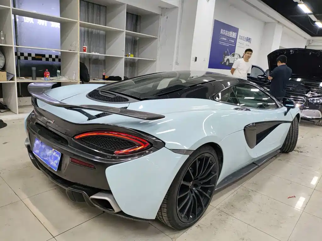 McLaren 570 570 GT 3.8 T Coupe