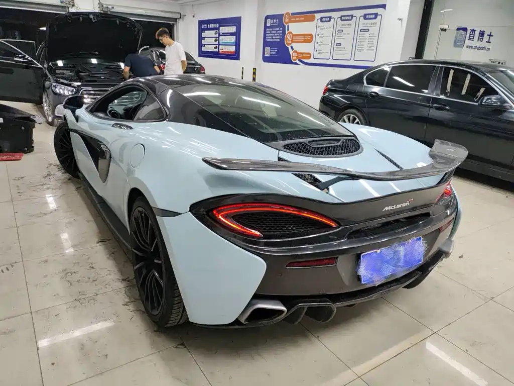 McLaren 570 570 GT 3.8 T Coupe