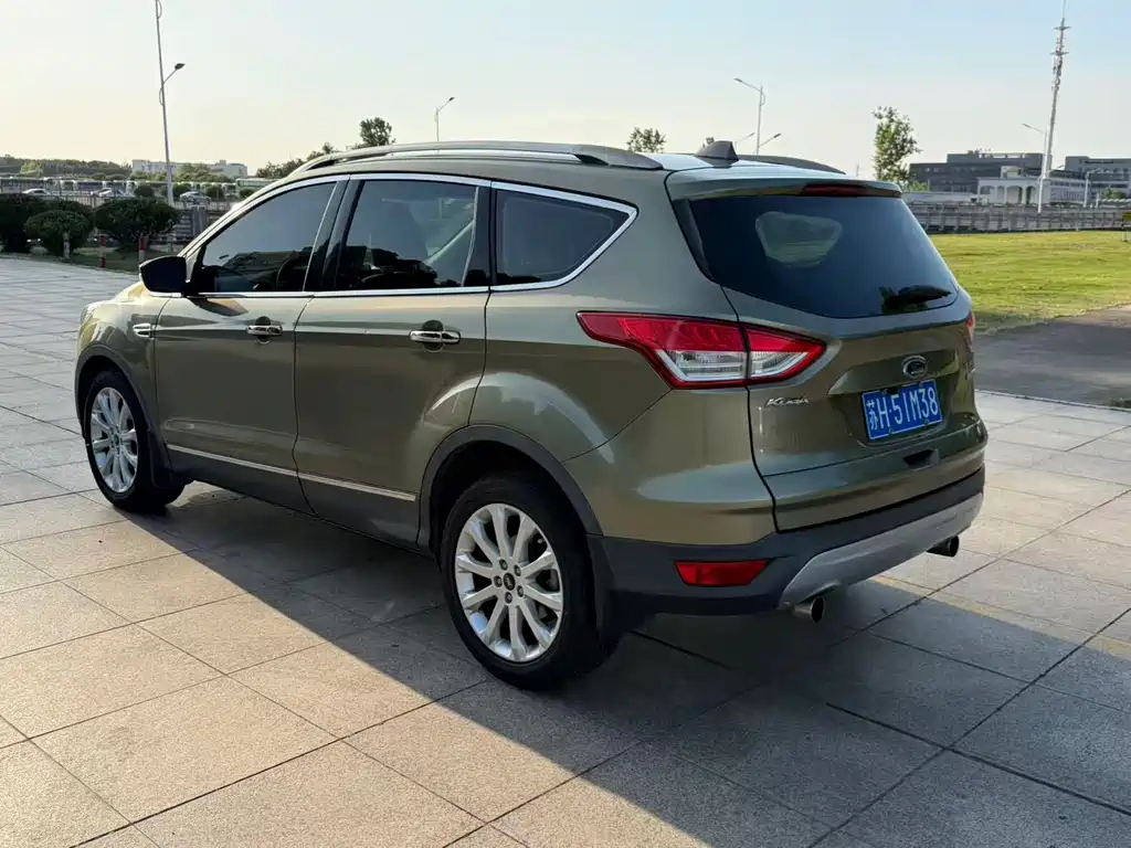 Kuga 1.5 L GTDi 2 WD Comfort