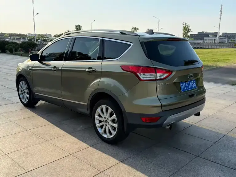 Ford Kuga 1.5 L GTDi 2 WD Comfort