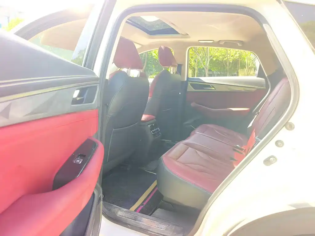 Changan CS85 Coupe 1.5 T DCT Luxury