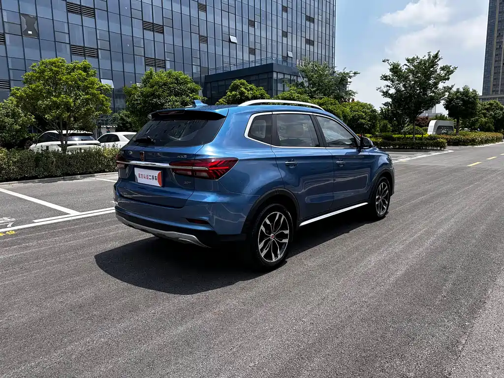 Roewe RX5 20 T 2 WD Auto Internet Smart Enjoyment