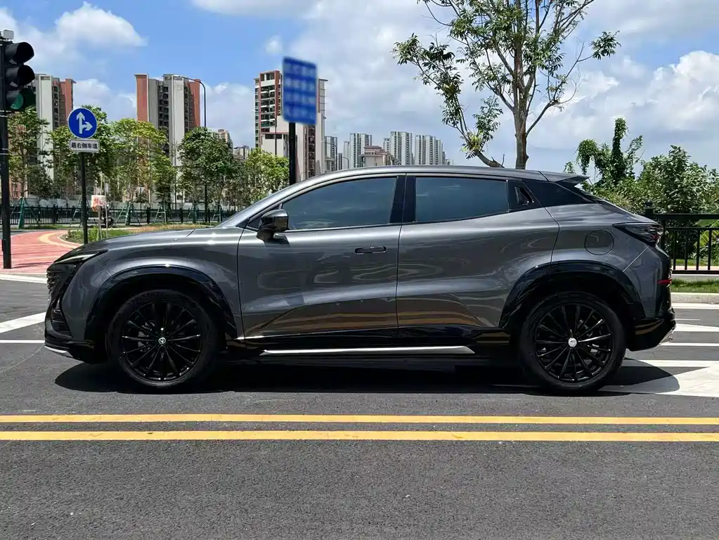Changan UNI-T 2 nd Gen 1.5 T Distinguished