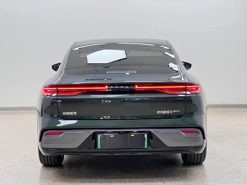 Galaxy Xingyao 8 130 km EM-i Flagship