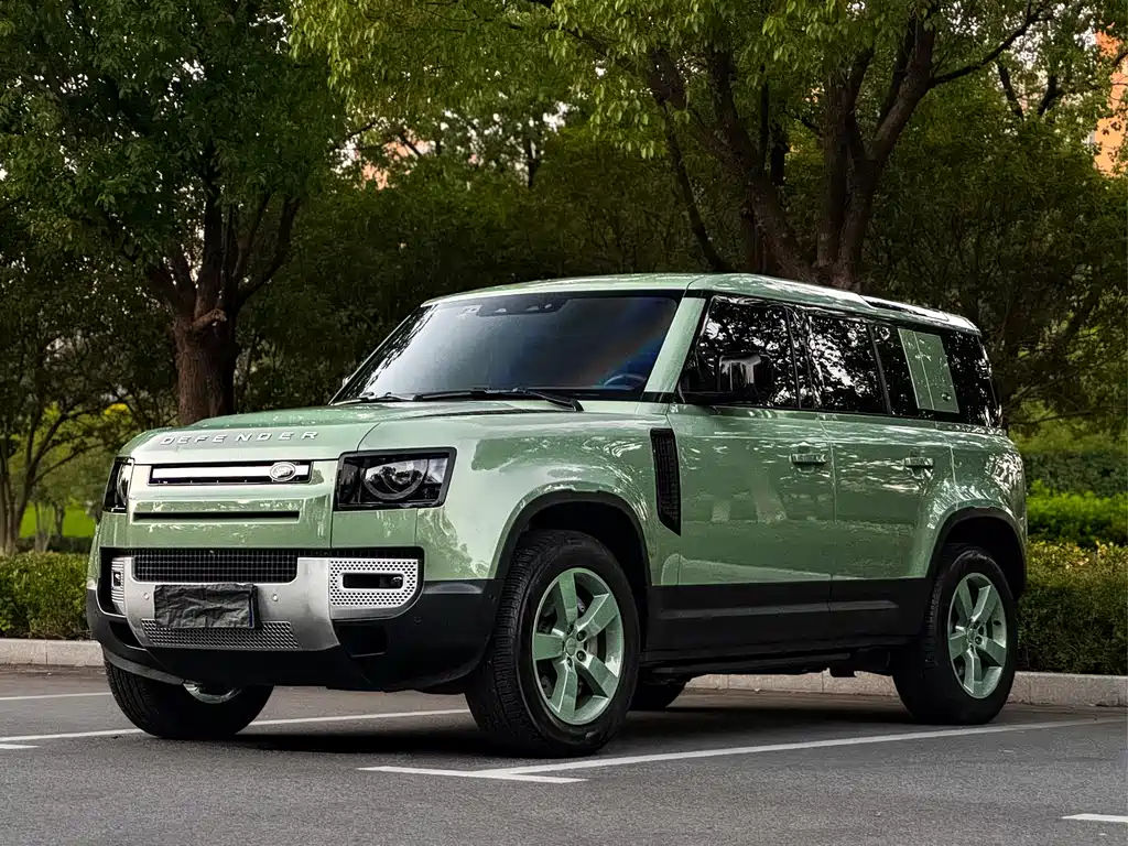 Land Rover Defender 110 3.0 T P400 75 Anniversary Legend