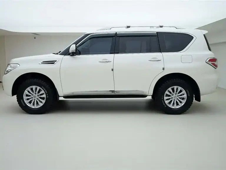 Nissan Patrol 4.0 L Leading Elite