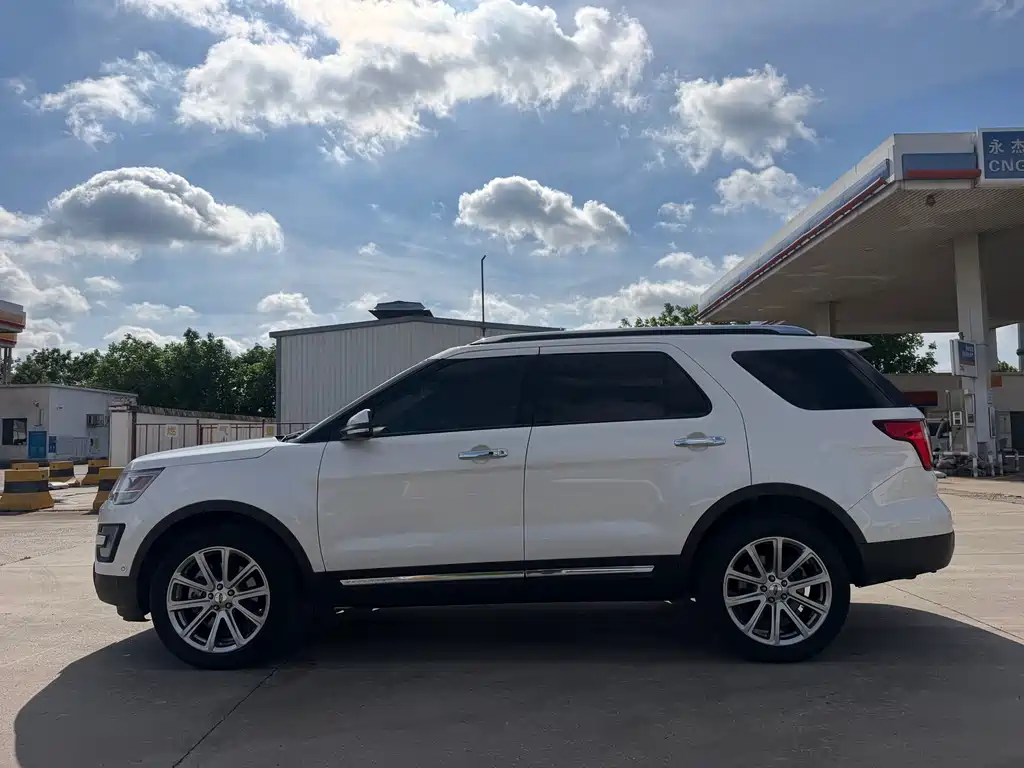 Explorer (Import) 2.3 T Elite