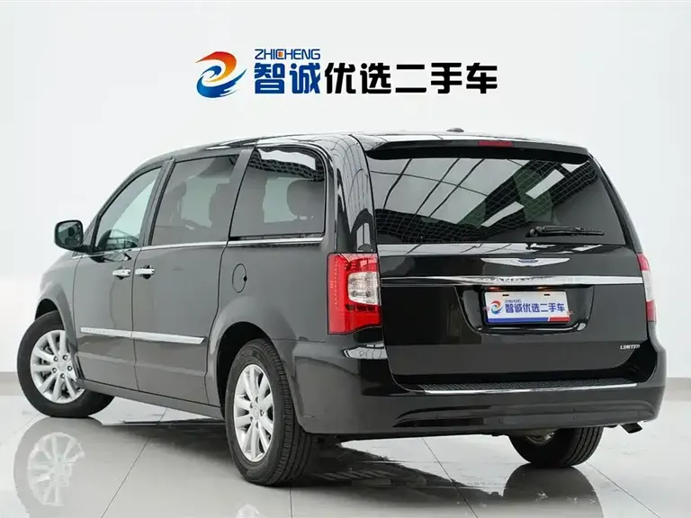 Chrysler Pacifica (Import) 3.6 L Luxury