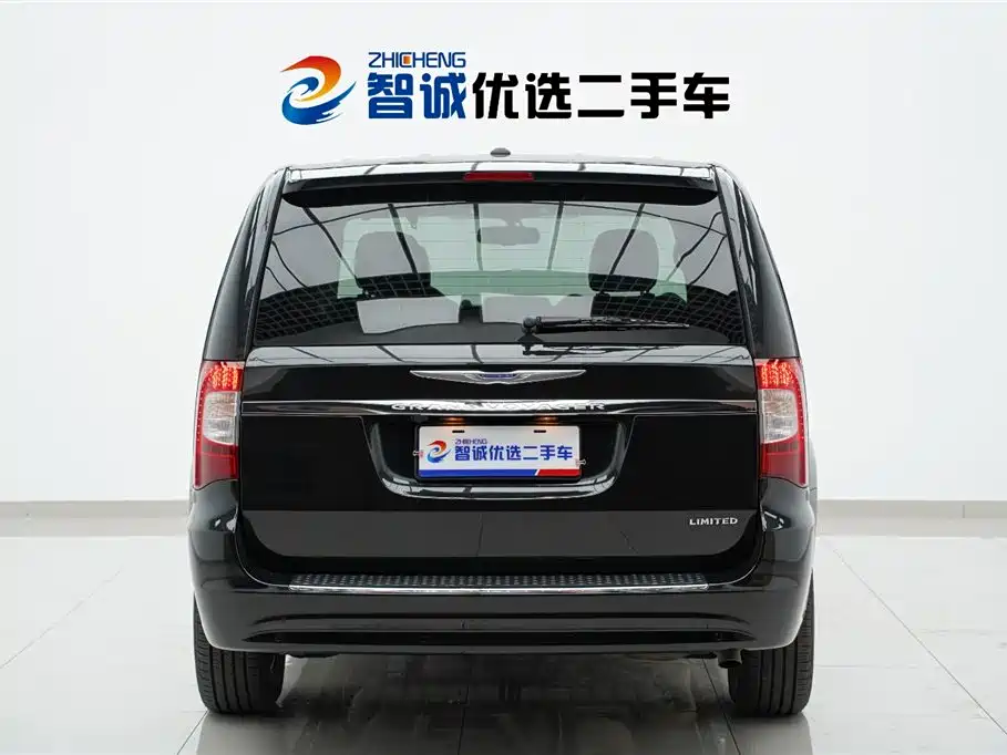 Pacifica (Import) 3.6 L Luxury