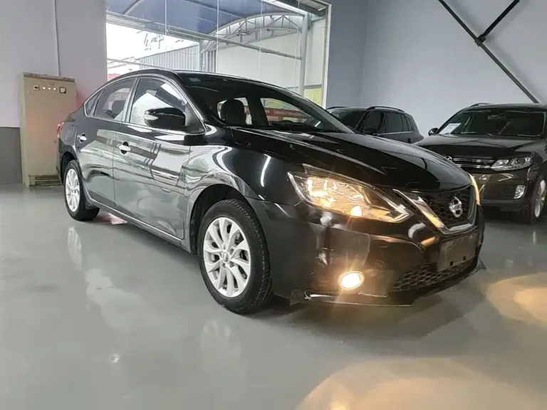 Nissan Sylphy 1.6 XV CVT Premium