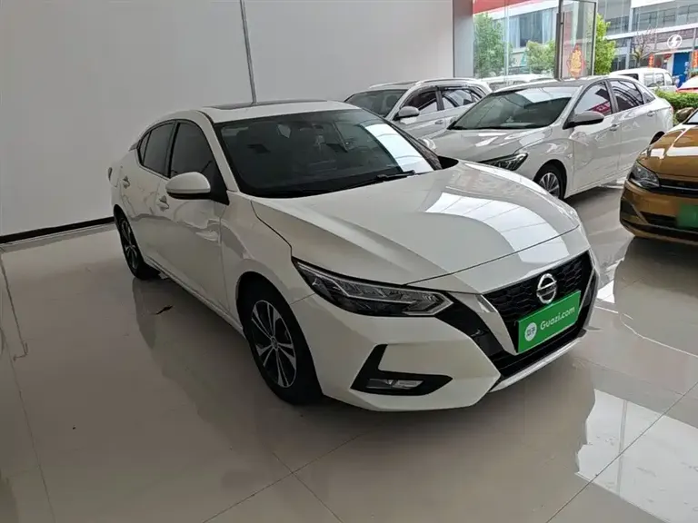 Nissan Sylphy 1.6 L XL CVT Joy
