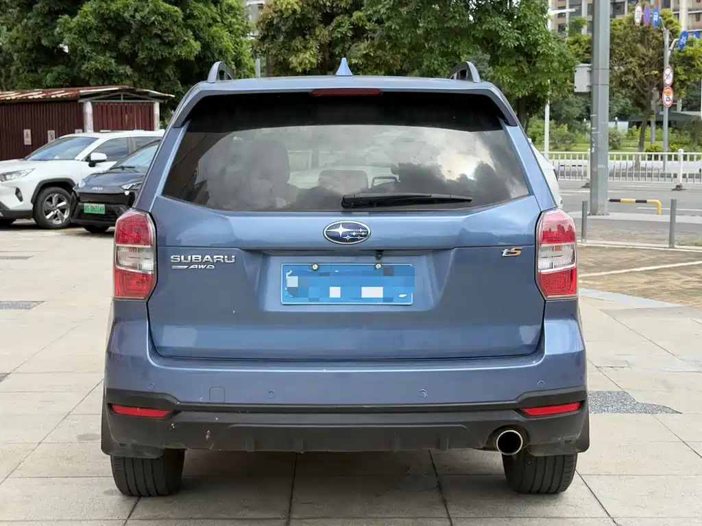 Forester 2.5 i Auto Elite