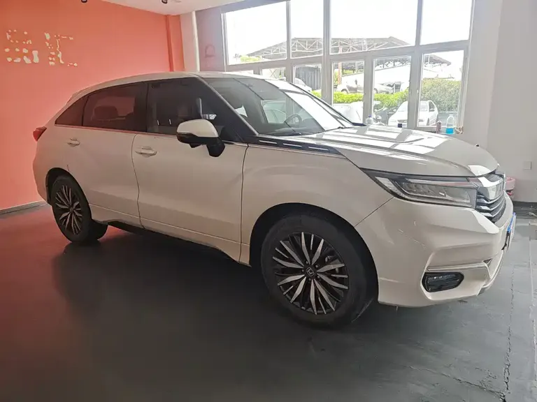 Honda Avancier 370 TURBO 2 WD Luxury
