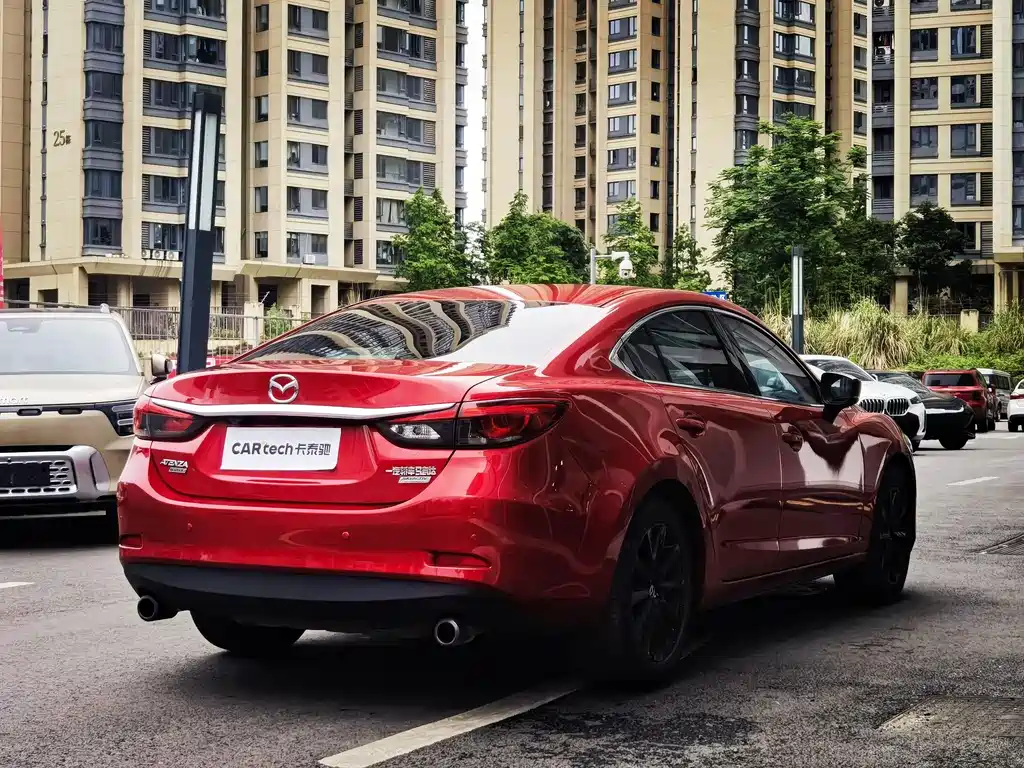 Atenza 2.0 L Blue Sky Luxury CN-V