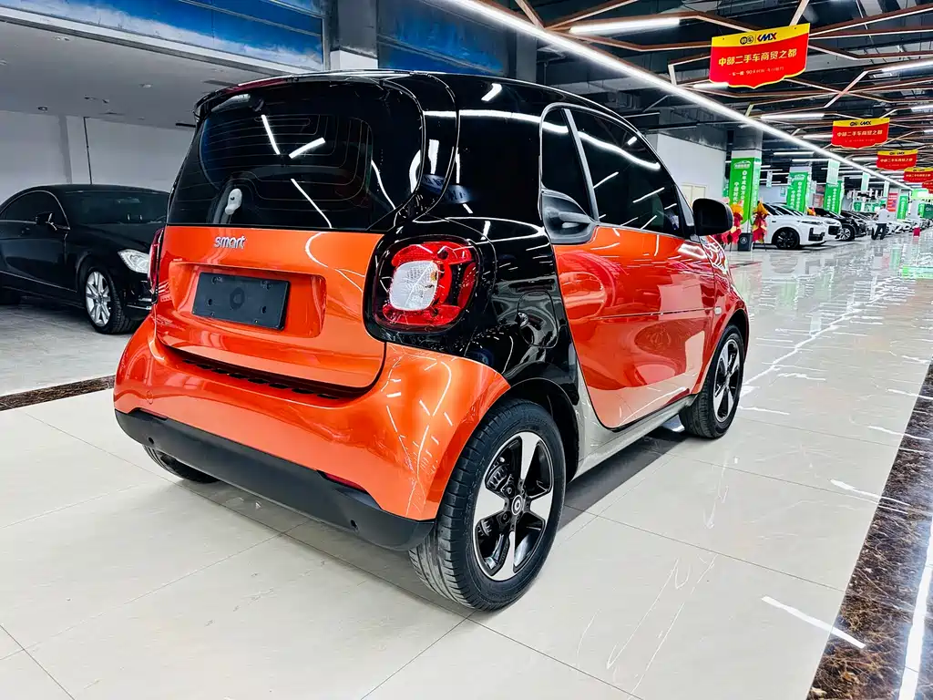 smart fortwo 1.0 L 52 kW Hardtop Passion CN-V