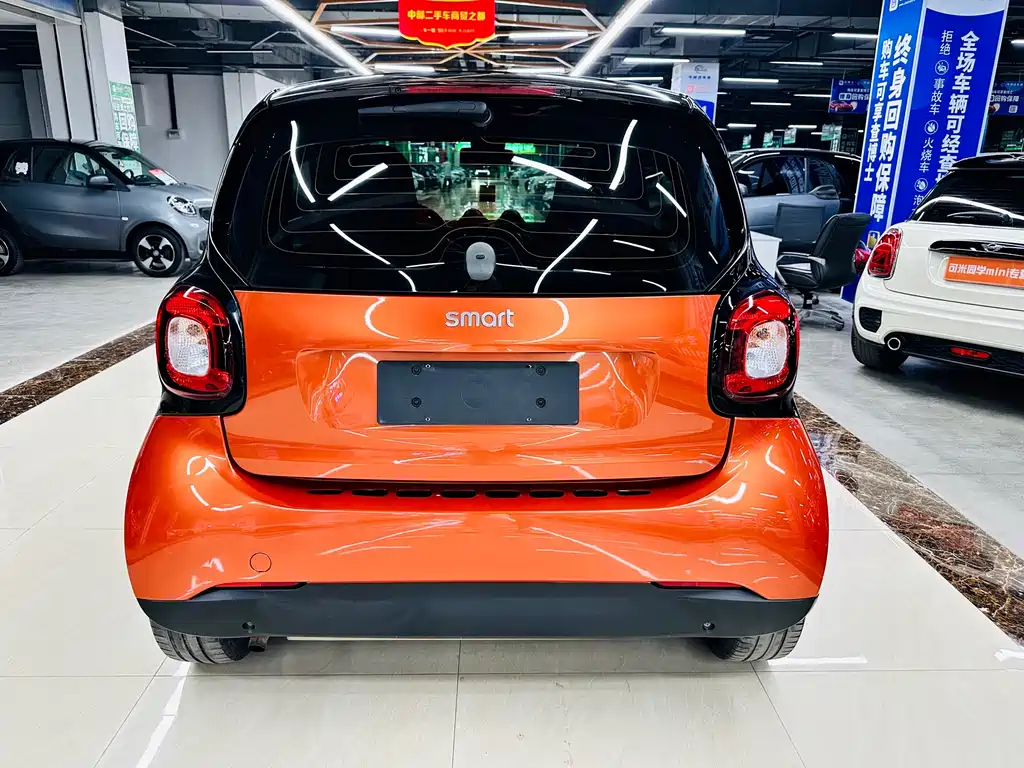 smart fortwo 1.0 L 52 kW Hardtop Passion CN-V