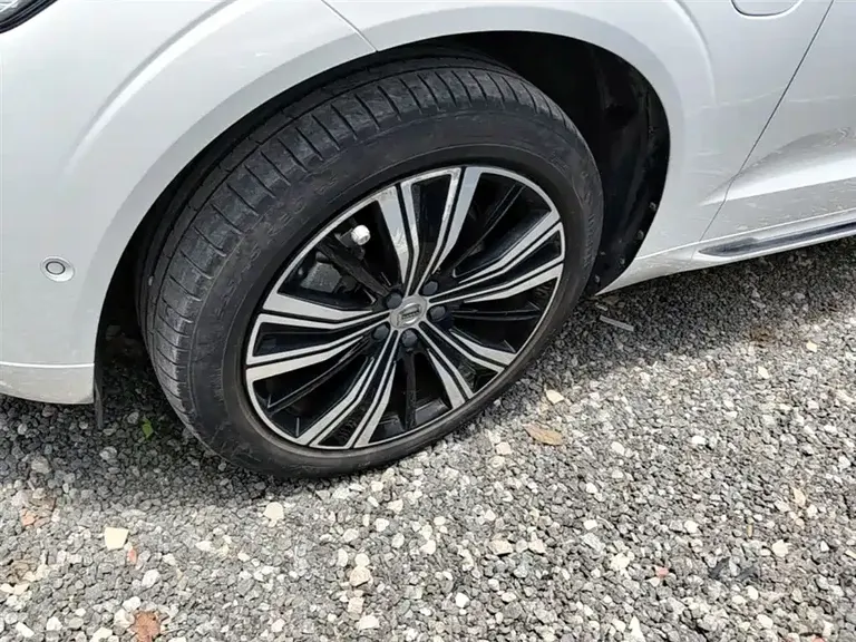 Volvo XC60 PHEV T8 PHEV 4 WD Smart Vision Luxury