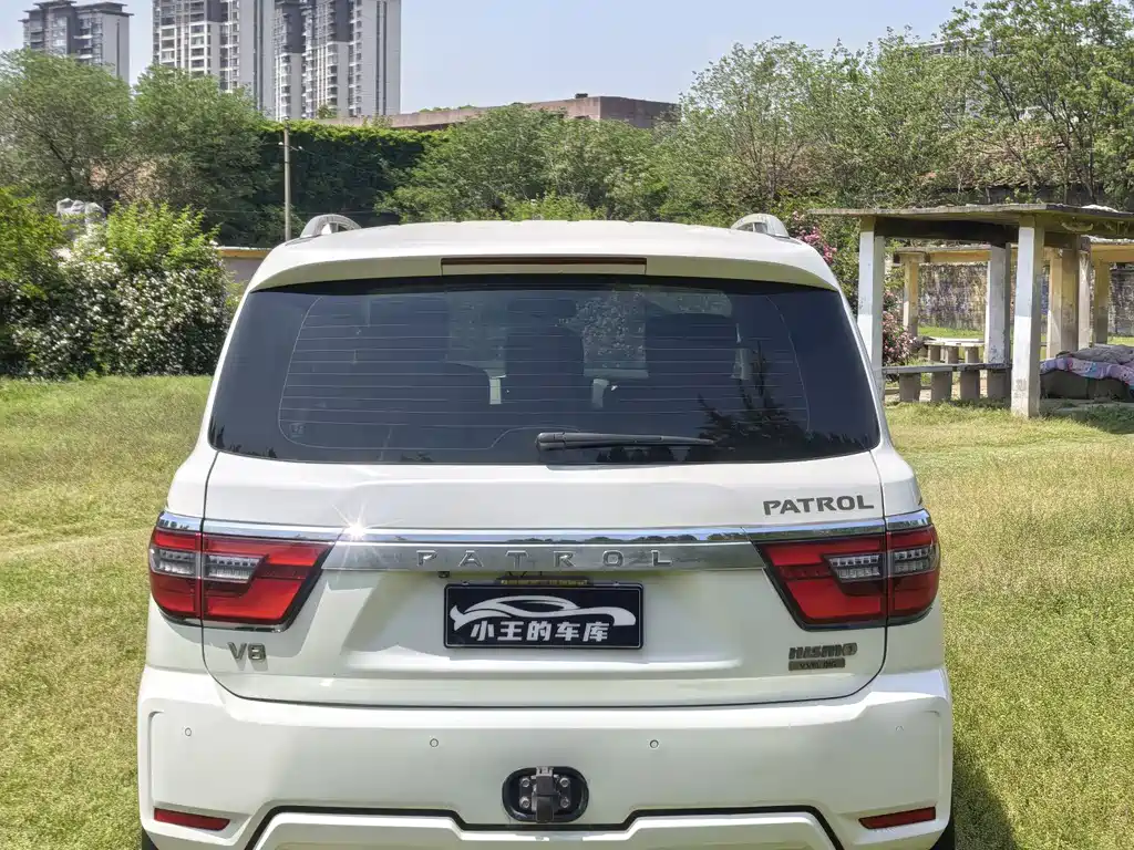 Patrol 5.6 L Standard