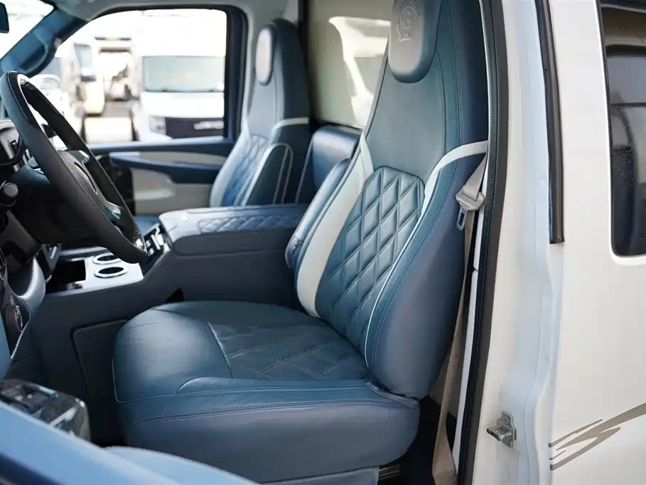 SAVANA SAVANA 2015款 5.3 L G600 S 四驱雅尊版