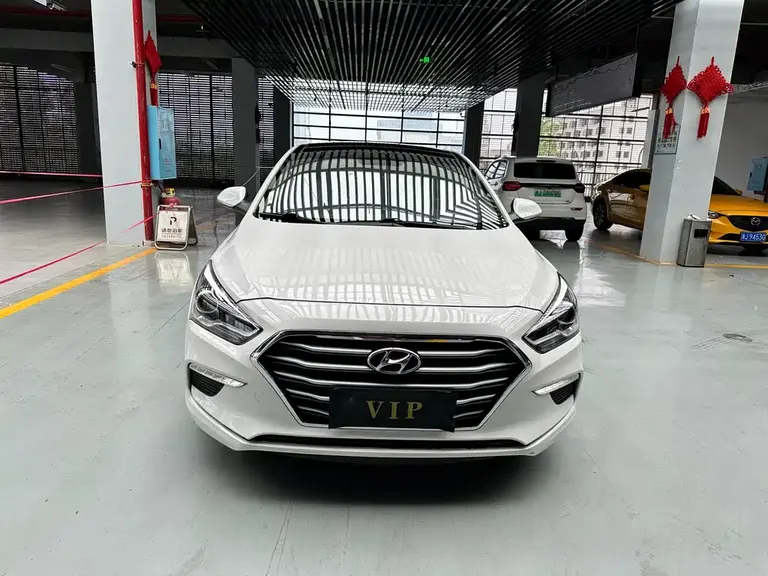 Hyundai Mistra 1.6 T Auto Intelligent GLS CN-V