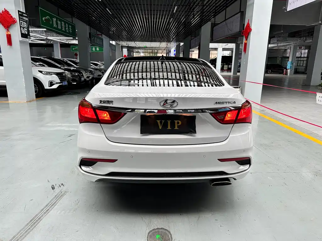 Mistra 1.6 T Auto Intelligent GLS CN-V